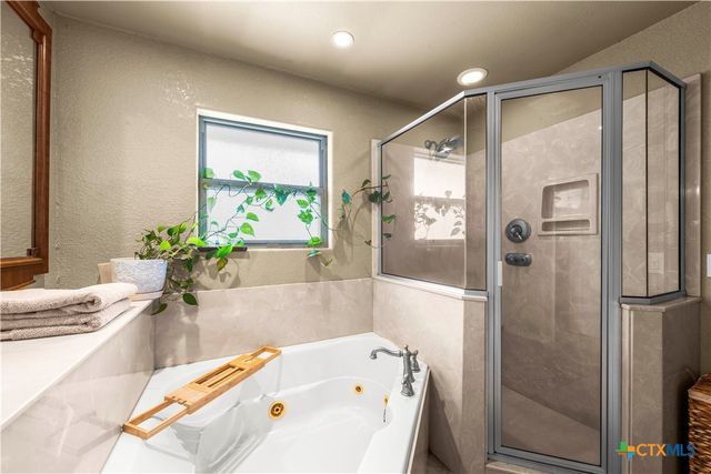 208 Red Oak Drive, Harker Heights, TX 76548