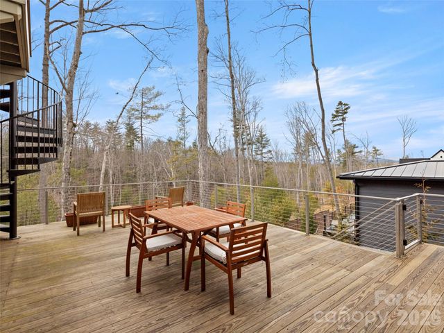 206 Kelmscott Lane, Asheville, NC 28803