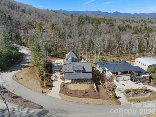 206 Kelmscott Lane, Asheville, NC 28803