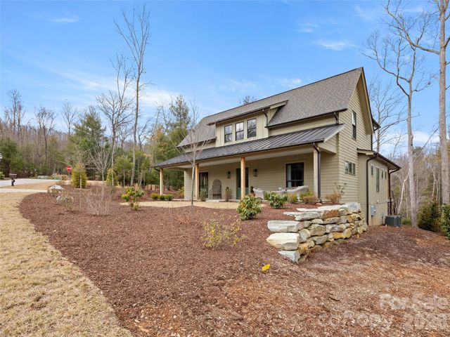 206 Kelmscott Lane, Asheville, NC 28803