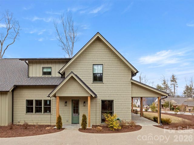 206 Kelmscott Lane, Asheville, NC 28803