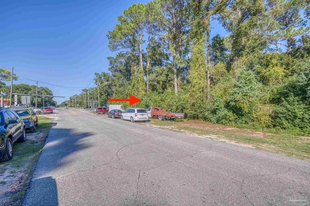 1800 S Fairfield Dr, Pensacola, FL 32507