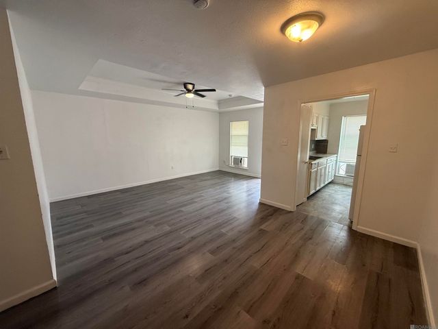 2041-2043 Helm Dr, Baton Rouge, LA 70820