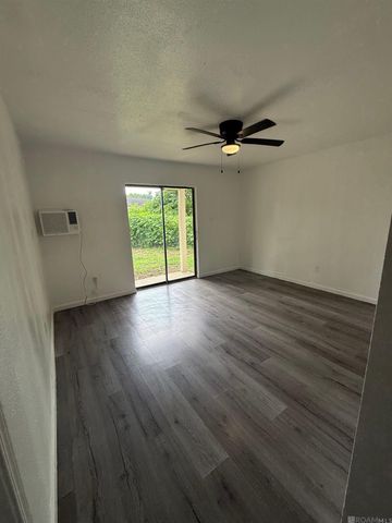 2041-2043 Helm Dr, Baton Rouge, LA 70820