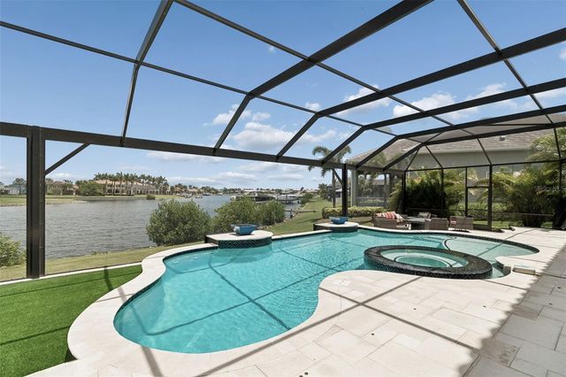 823 MANNS HARBOR DRIVE, Apollo Beach, FL 33572