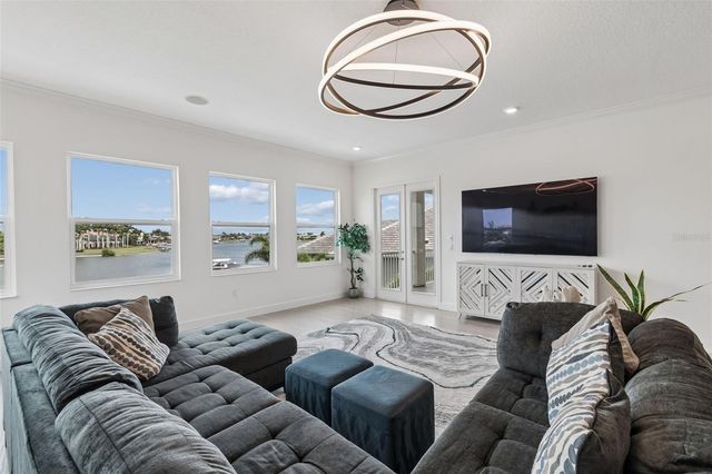 823 MANNS HARBOR DRIVE, Apollo Beach, FL 33572