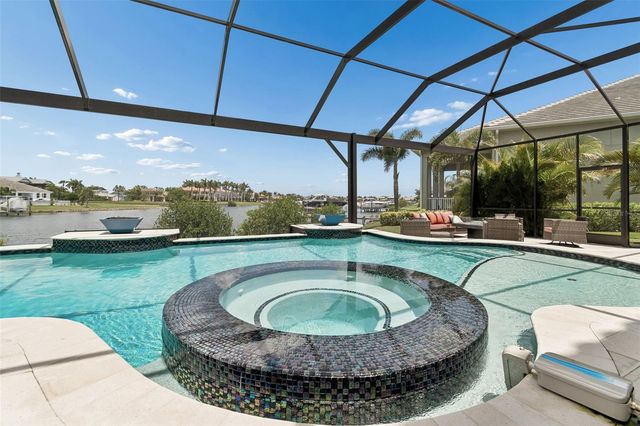 823 MANNS HARBOR DRIVE, Apollo Beach, FL 33572