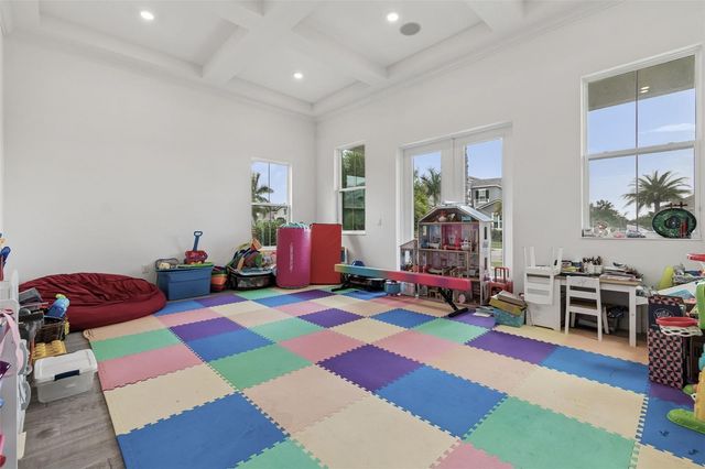 823 MANNS HARBOR DRIVE, Apollo Beach, FL 33572