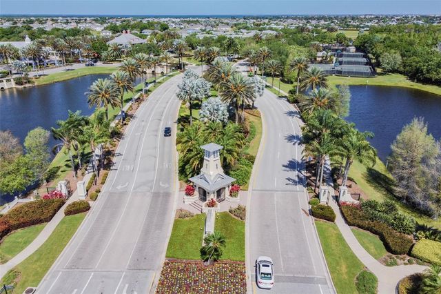 823 MANNS HARBOR DRIVE, Apollo Beach, FL 33572