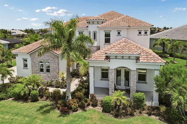 823 MANNS HARBOR DRIVE, Apollo Beach, FL 33572