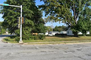 200 Sherman Street, Belleville, IL 62221