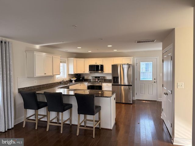 1635 FAIRHILL DR, Edgewater, MD 21037