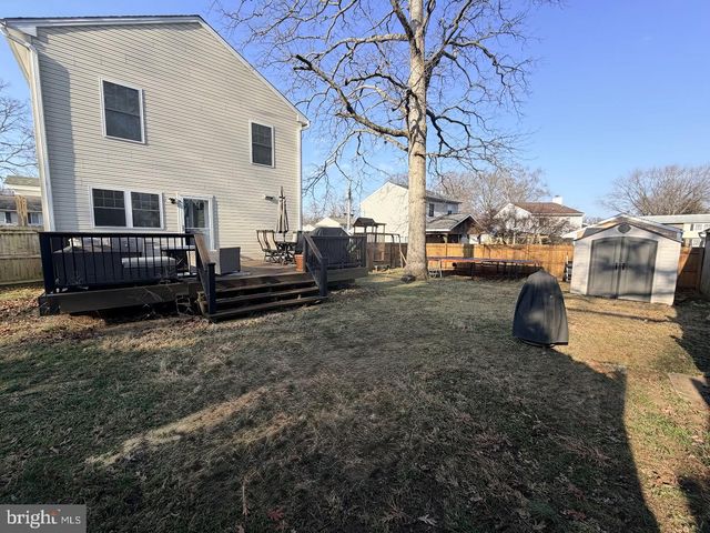 1635 FAIRHILL DR, Edgewater, MD 21037