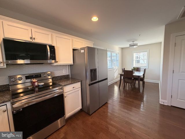 1635 FAIRHILL DR, Edgewater, MD 21037