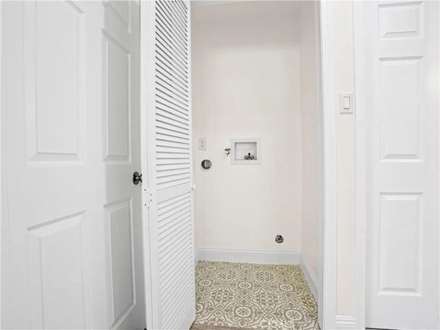 334 N Vernon, Azusa, CA 91702
