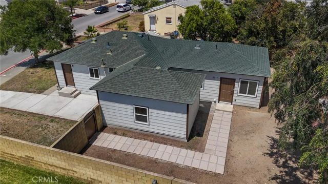 334 N Vernon, Azusa, CA 91702