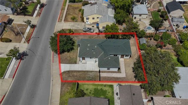 334 N Vernon, Azusa, CA 91702