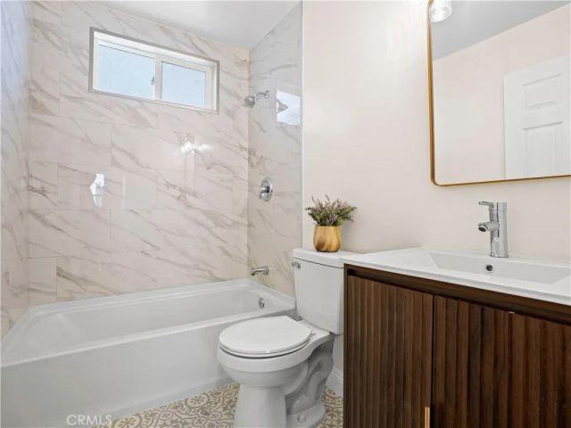 334 N Vernon, Azusa, CA 91702