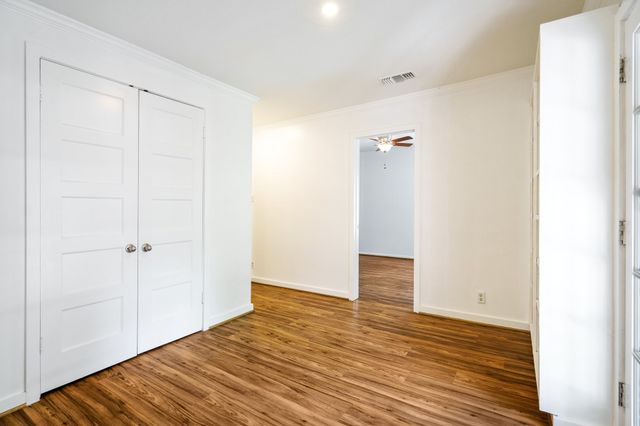 3135 Hedgerow Drive, Dallas, TX 75235