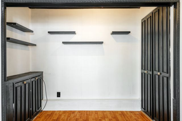 3135 Hedgerow Drive, Dallas, TX 75235