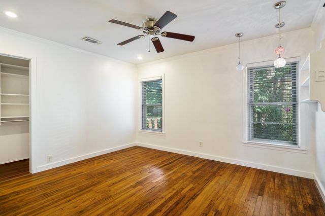 3135 Hedgerow Drive, Dallas, TX 75235