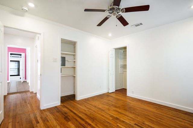 3135 Hedgerow Drive, Dallas, TX 75235