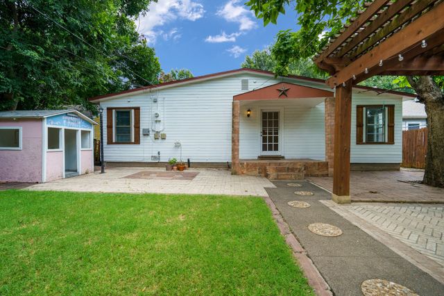 3135 Hedgerow Drive, Dallas, TX 75235