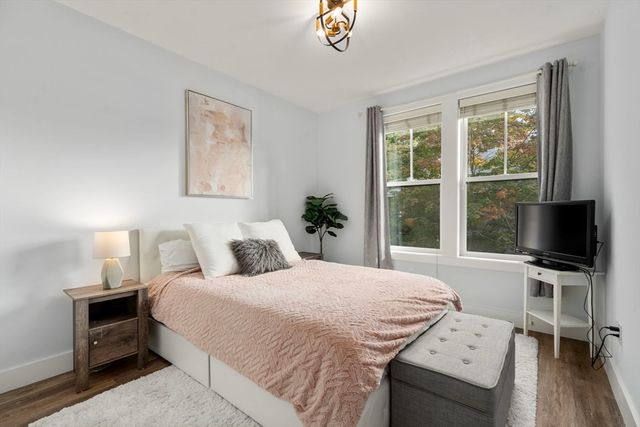 19 W Tremlett St 4, Boston, MA 02124