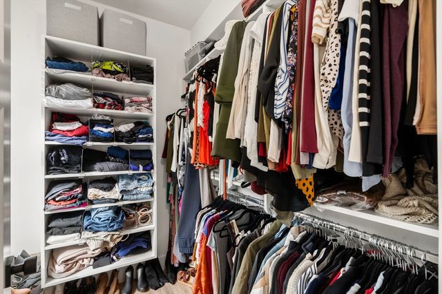 19 W Tremlett St 4, Boston, MA 02124