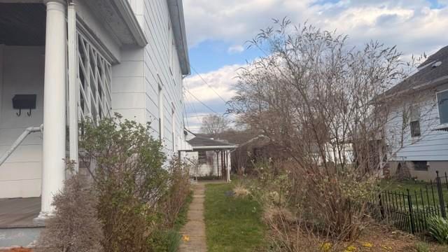 1441 2 nd Avenue, Hellertown Boro, PA 18055