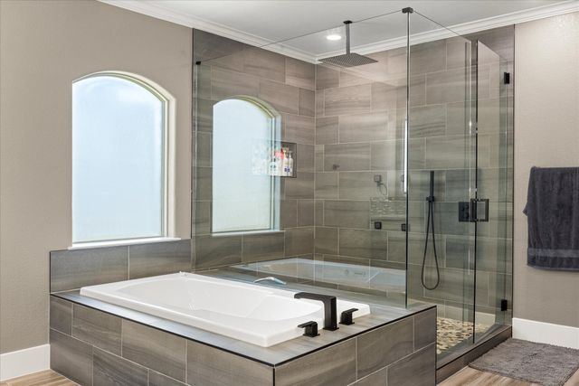 1203 Huntington Cove Court, Granbury, TX 76048