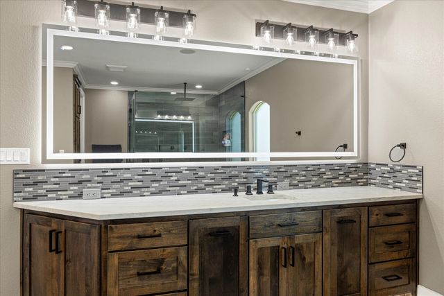 1203 Huntington Cove Court, Granbury, TX 76048