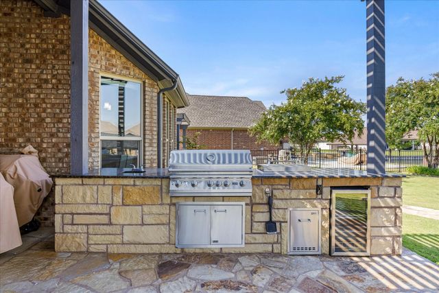 1203 Huntington Cove Court, Granbury, TX 76048