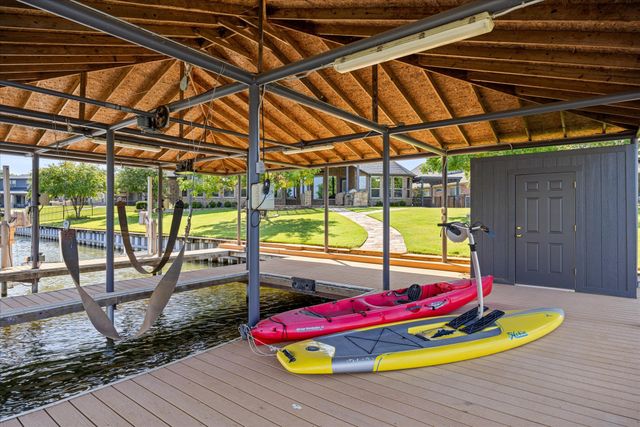 1203 Huntington Cove Court, Granbury, TX 76048