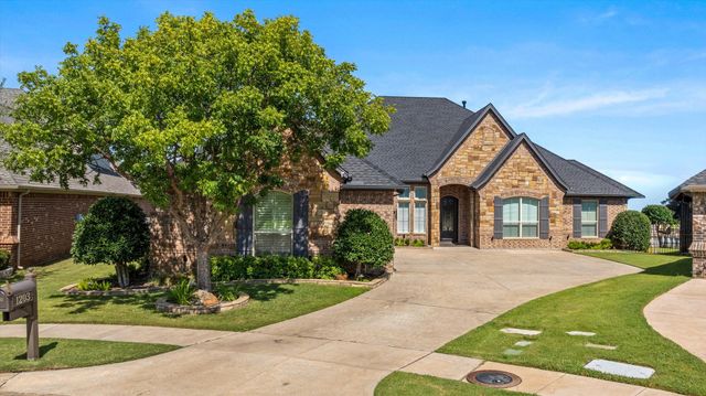 1203 Huntington Cove Court, Granbury, TX 76048