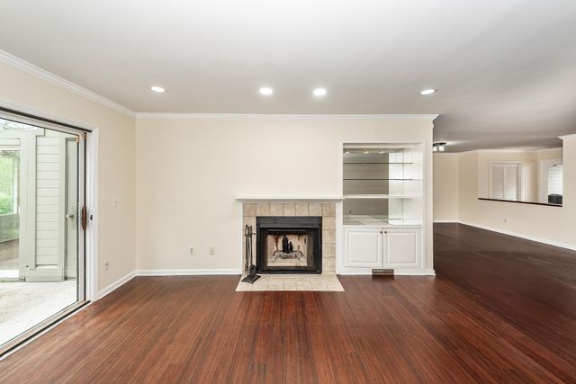 14 Wappoo Creek Place, Charleston, SC 29412