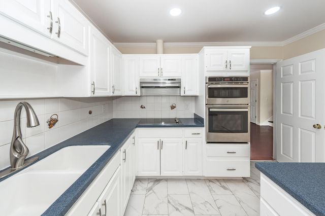 14 Wappoo Creek Place, Charleston, SC 29412