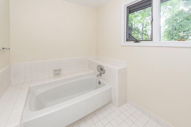 14 Wappoo Creek Place, Charleston, SC 29412
