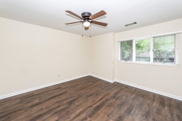 14 Wappoo Creek Place, Charleston, SC 29412