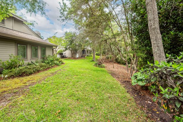 14 Wappoo Creek Place, Charleston, SC 29412