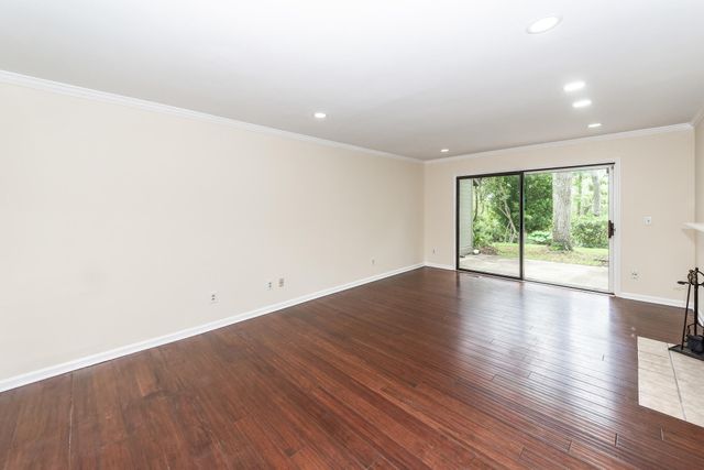 14 Wappoo Creek Place, Charleston, SC 29412