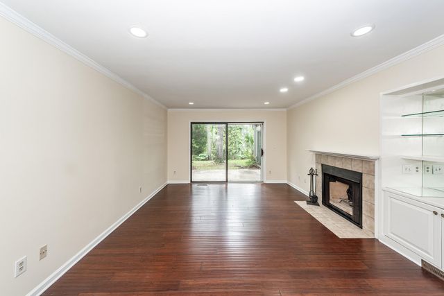 14 Wappoo Creek Place, Charleston, SC 29412