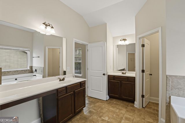 1423 Stone Ridge Court, Hampton, GA 30228
