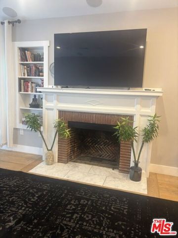 1113 S Doheny Drive, Los Angeles, CA 90035