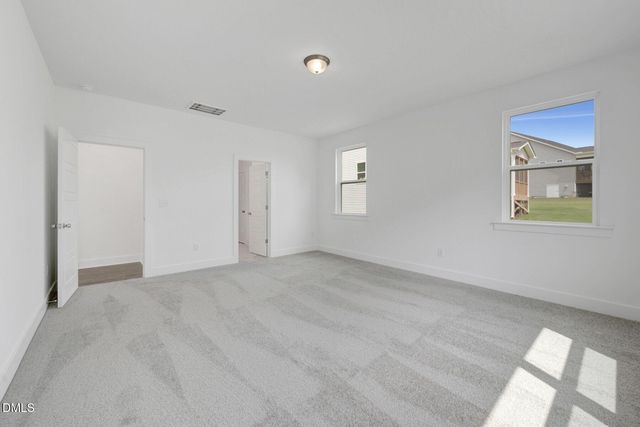 160 Golfview Avenue, Benson, NC 27504