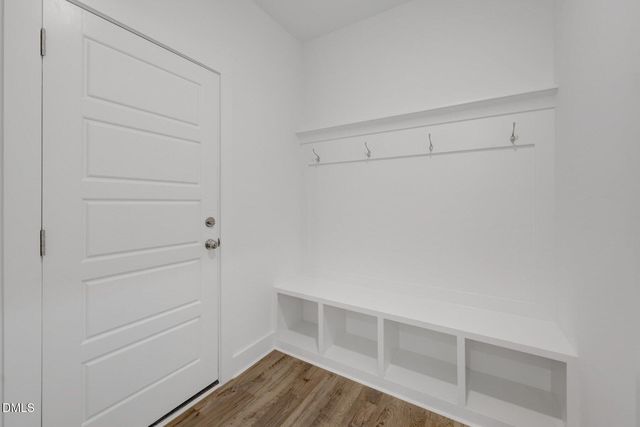 160 Golfview Avenue, Benson, NC 27504