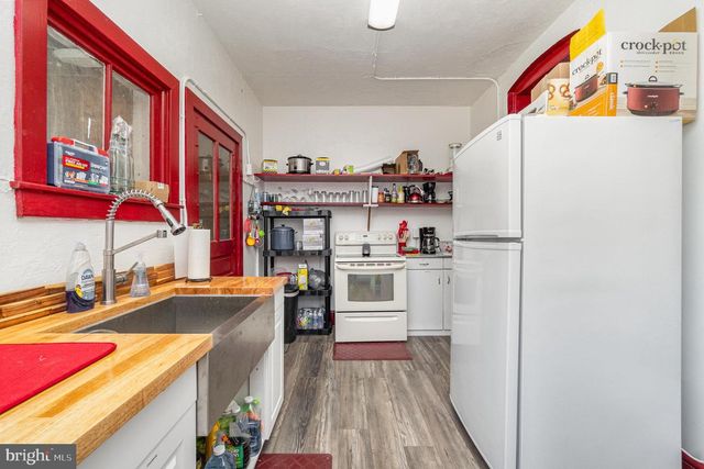 6 S MAIN STREET, Mont Alto, PA 17237
