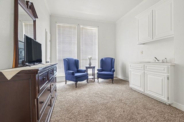 5205 Vicksburg Drive, Arlington, TX 76017