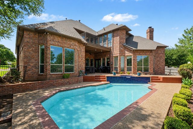 5205 Vicksburg Drive, Arlington, TX 76017
