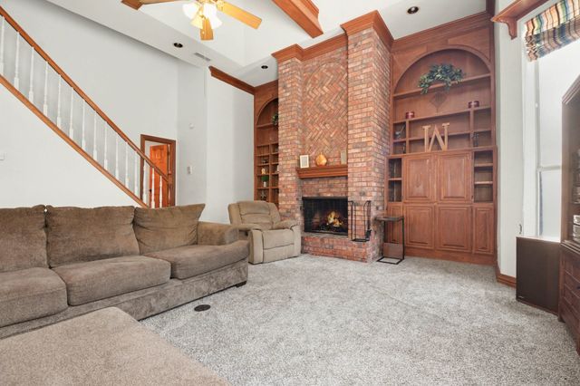 5205 Vicksburg Drive, Arlington, TX 76017